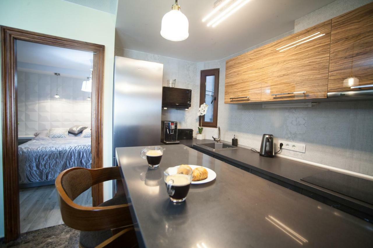 Apartment On Bautista Lafora 2 لقنت المظهر الخارجي الصورة